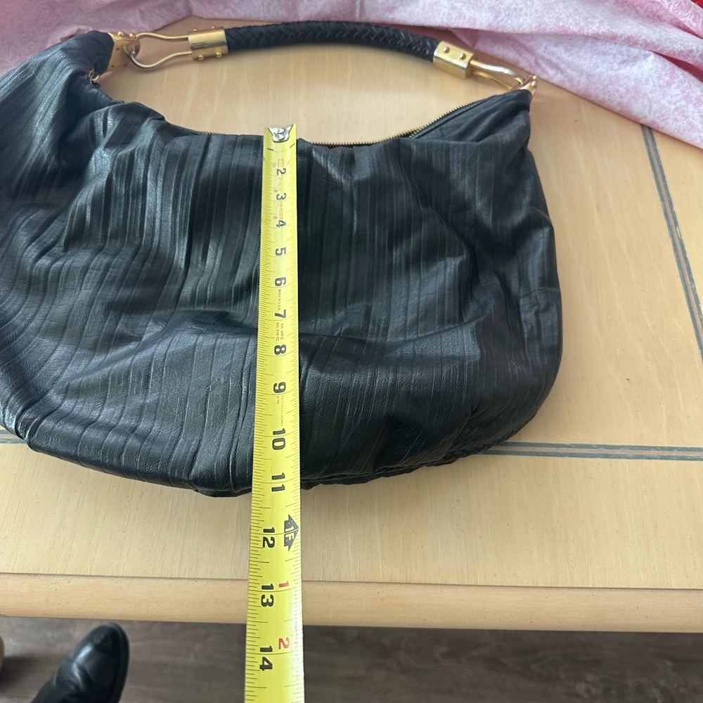 EUC Michael Kors Shoulder Bag - Picture 6 of 6